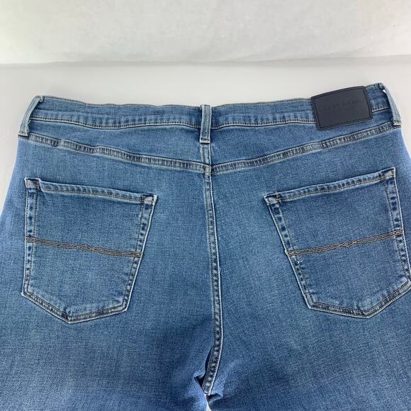 Lucky Brand 410 Athletic Slim Fit Men’s Jeans Size 40 34 - Picture 1 of 16